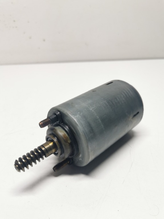 Motoras vanos Bmw e90 E87 cod motor N46B20B 754838702