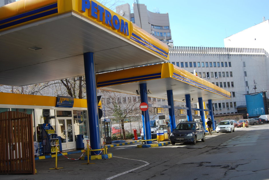 Motorina s-a scumpit din nou - nu mai exista diesel mai ieftin de 6 lei! Motorina s-a scumpit din nou - nu mai exista diesel mai ieftin de 6 lei!