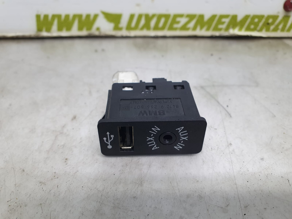 Mufa port usb 9266607 BMW X5 F15 [2013 - 2018]