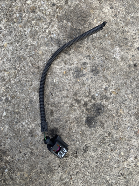 Mufa semnal dreapta Seat Leon [1999 - 2005] Hatchback 1.4 MT (75 hp) (1M1)