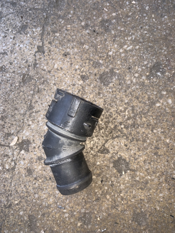 Mufa superioara radiator Seat Leon [1999 - 2005] Hatchback 1.4 MT (75 hp) (1M1)