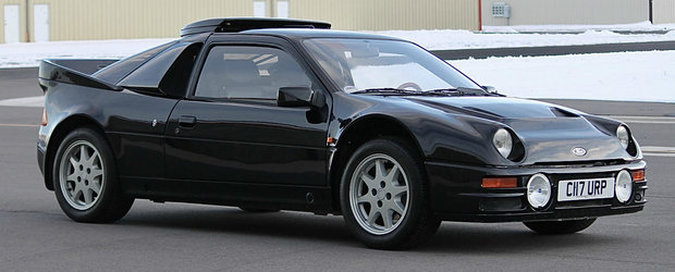 Multi si-l doresc, putini si-l permit. Cat a platit un american pe acest Ford RS200 aproape nou