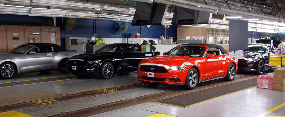 Mustang-ul pus pe liber o saptamana. Ford opreste productia din cauza cererii scazute Mustang-ul pus pe liber o saptamana. Ford opreste productia din cauza cererii scazute