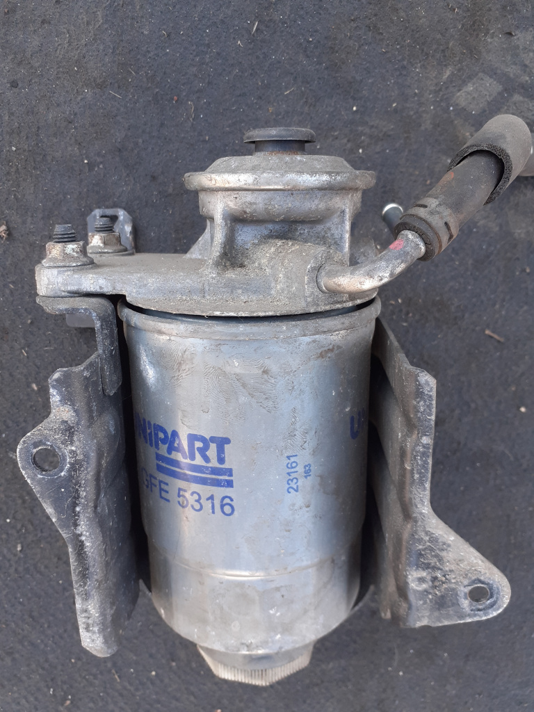 MZR1142 CARCASA SUPORT FILTRU MOTORINA COMBUSTIBIL MAZDA 6 GH MZR-CD 2008~2012