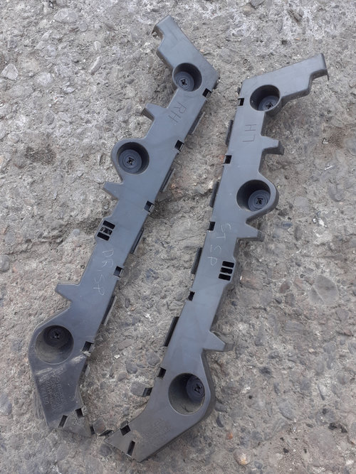 MZR1163 SUPORT PLASTIC BARA SPATE LATERAL STANGA + DREAPTA MAZDA 6 GH Break COMBI SW 2008~2012