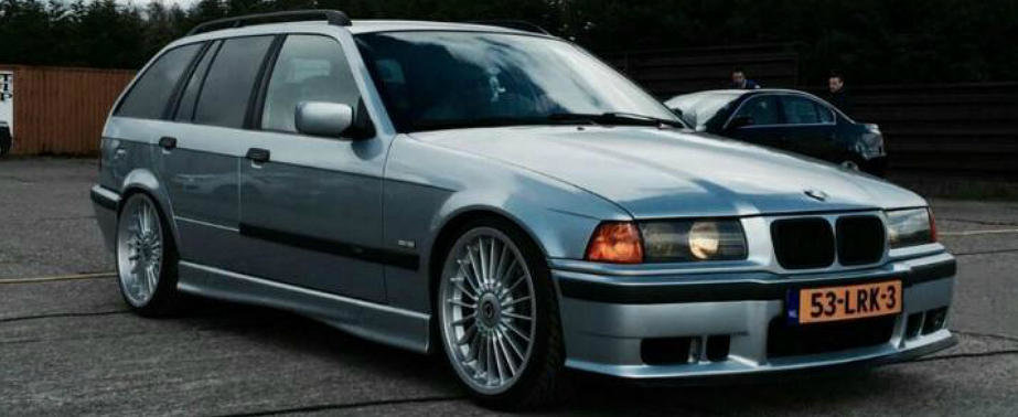 N-o avea el chiar toate bandourile laterale, insa tu oricum pentru motor il vrei. Pretul acestui inedit BMW Seria 3 N-o avea el chiar toate bandourile laterale, insa tu oricum pentru motor il vrei. Pretul acestui inedit BMW Seria 3