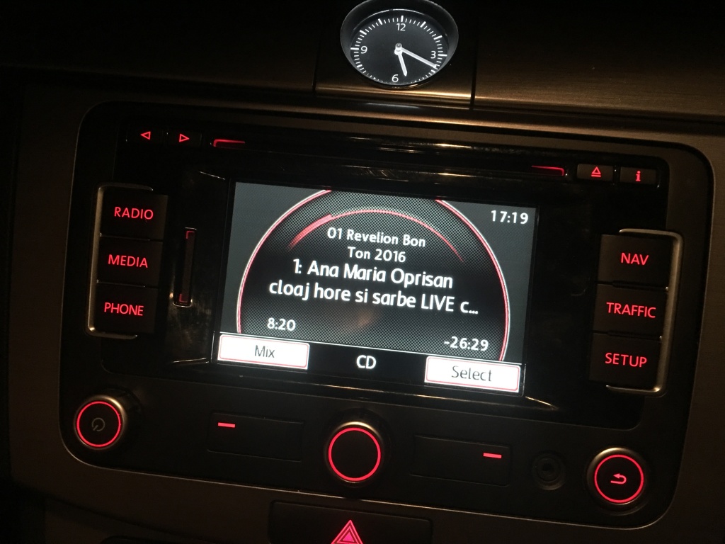 Navigație originala VW Passat B7