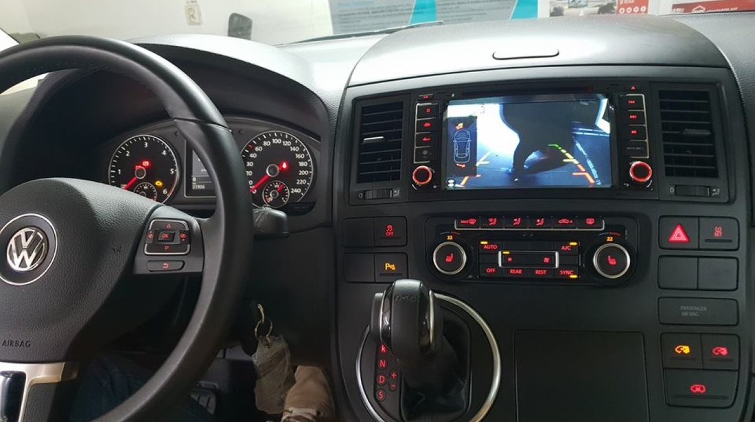 NAVIGATIE ANDROID 7.1 DEDICATA VW TRANSPORTER T5 2010 - 2015 2GB RAM DVR CARKIT GPS NAVD-A9200