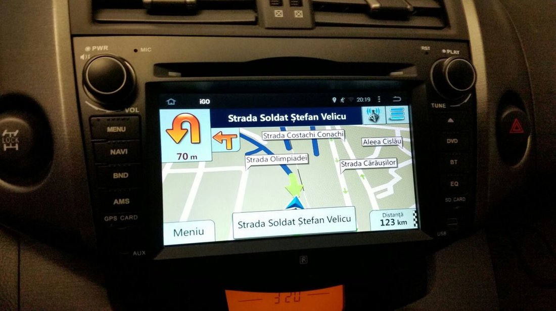 NAVIGATIE ANDROID 8.0 DEDICATA TOYOTA RAV4 2006 - 2012 WITSON W2-V5790 4G WIFI OCTACORE 32G GPS WAZE