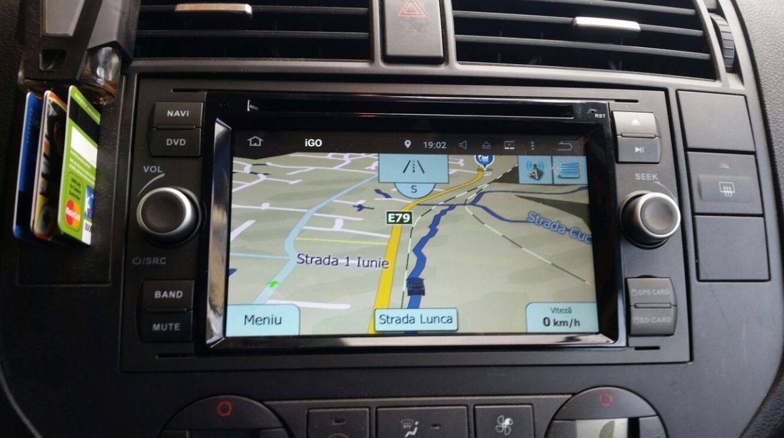 NAVIGATIE ANDROID 8.1 DEDICATA FORD FOCUS 2 ECRAN IPS DVD CARKIT USB SD GPS WAZE EDOTEC EDT-G140