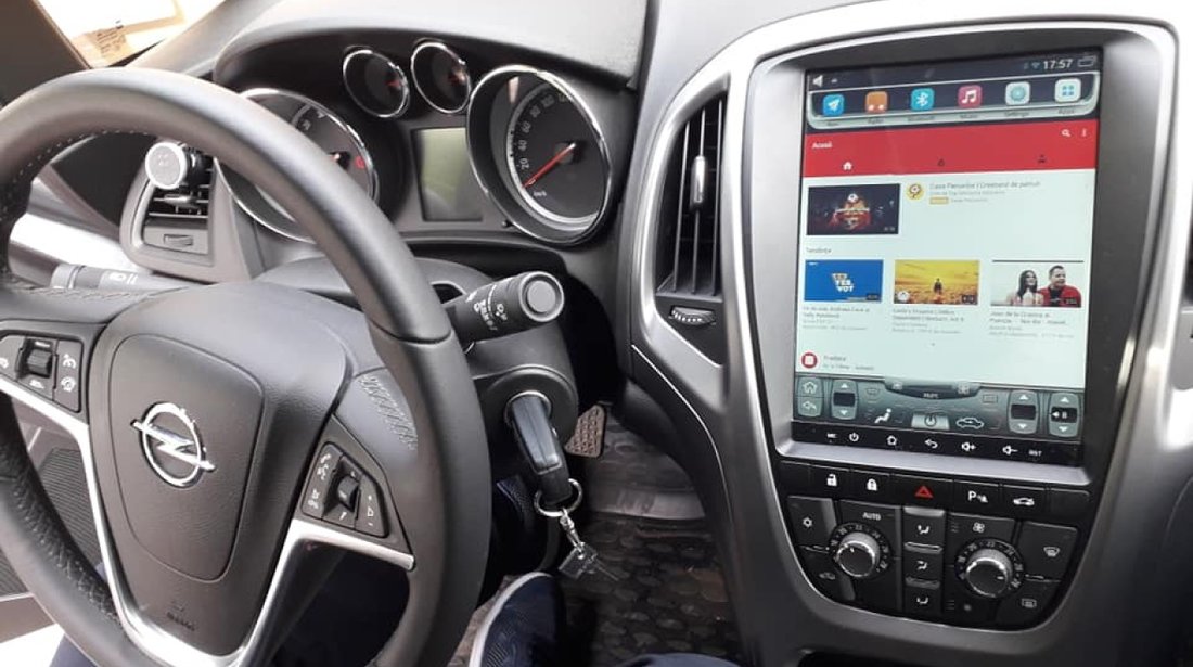 NAVIGATIE ANDROID DEDICATA OPEL ASTRA J ECRAN 10.4'' TESLA STYLE WIFI 32GB GPS WAZE Edotec EDT-T072