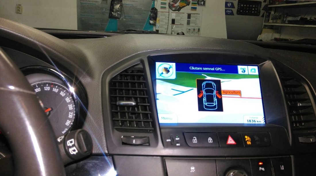 Navigatie Android Dedicata Opel INSIGNIA QUAD CORE INTERNET WAZE NAVD-A073