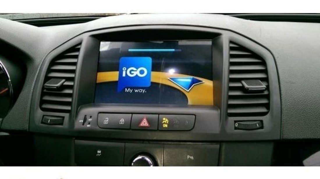 Navigatie Android Dedicata Opel INSIGNIA QUAD CORE INTERNET WAZE NAVD-A073