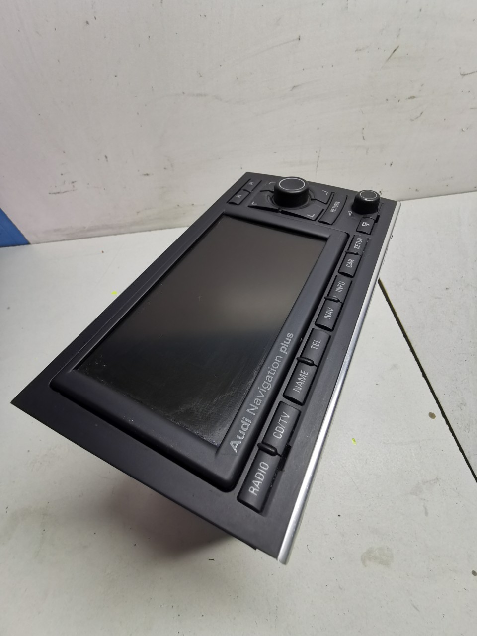 Navigatie Audi A4 B6 B7 RNS-E 8E0035192K Perfect funcțională, necesita cod de deblocare