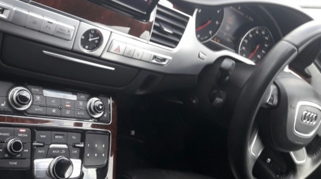 Navigatie Audi A8 2010 berlina 4.2