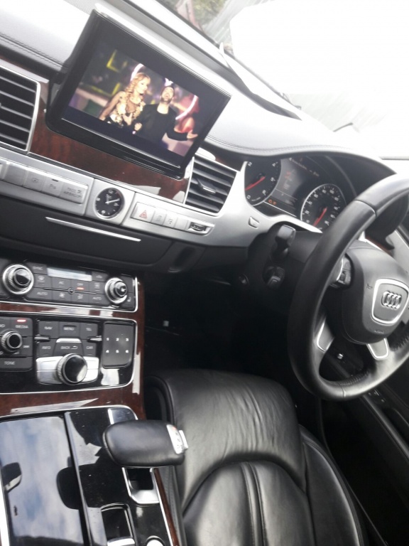 Navigatie Audi A8 2010 berlina 4.2