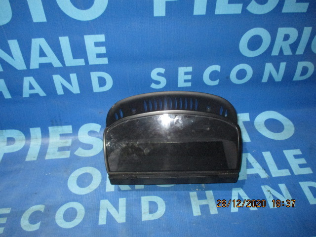 Navigatie BMW E90 2006;  6973672 (display)