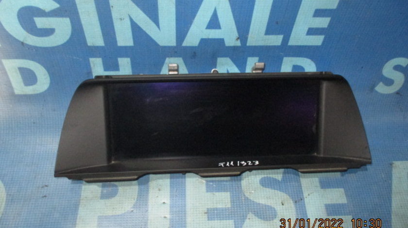 Navigatie BMW F11 2013; 9284974 (display)