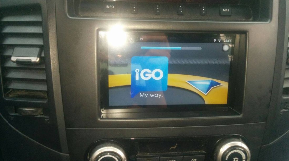 NAVIGATIE CARPAD ANDROID 7.1  DEDICATA HYUNDAI TERRACAN GPS AUTO CARKIT USB WAZE NAVD-E902N