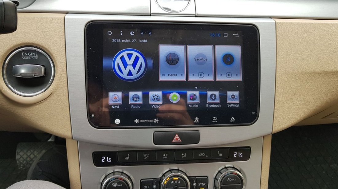 NAVIGATIE CARPAD ANDROID 7 DEDICATA Skoda Fabia II ECRAN 9'' CAPACITIV 16GB 2GB RAM INTERNET 4G WIFi