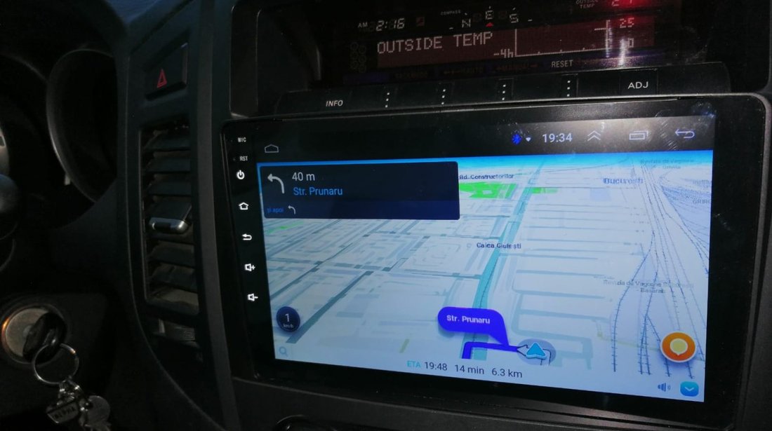NAVIGATIE CARPAD ANDROID 8.1 DEDICATA MITSUBISHI PAJERO ECRAN 10” 16GB INTERNET 4G WIFI GPS WAZE