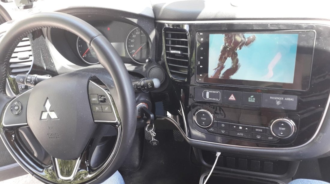 NAVIGATIE CARPAD ANDROID 8.1 DEDICATA MITSUBISHI OUTLANDER 2013-2019 GPS WAZE WIFI EDOTEC EDT-L230