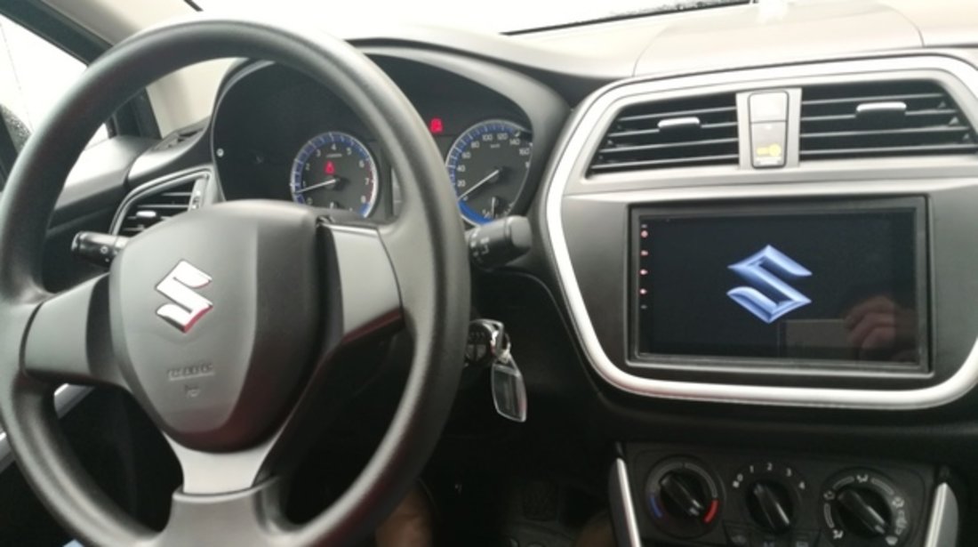 NAVIGATIE CARPAD ANDROID CARGUARD CD777 Mercedes Benz CLK ECRAN DE 7" GPS CARKIT 3G WIFI WAZE