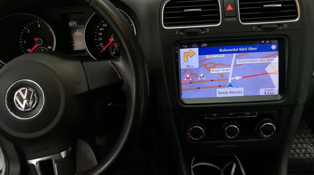 NAVIGATIE CARPAD ANDROID DEDICATA SEAT ALTEA EDONAV E305 ECRAN 9'' CAPACITIV 16GB INTERNET 3G