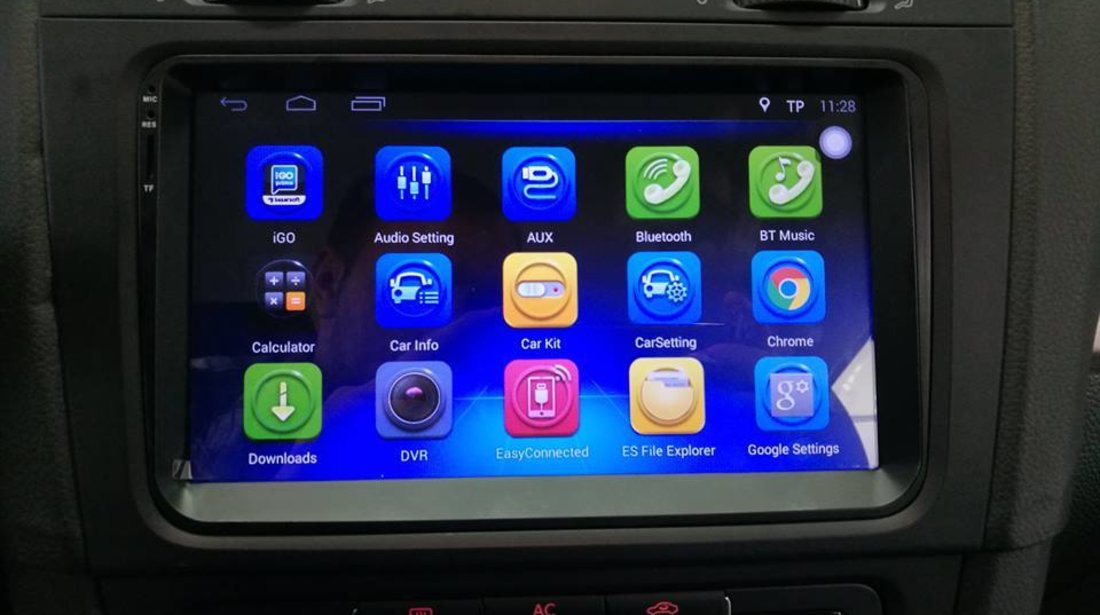 NAVIGATIE CARPAD ANDROID DEDICATA SEAT ALTEA EDONAV E305 ECRAN 9'' CAPACITIV 16GB INTERNET 3G