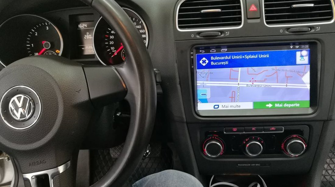 NAVIGATIE CARPAD ANDROID DEDICATA SKODA OCTAVIA II EDONAV E305 ECRAN 9'' CAPACITIV 16GB INTERNET 3G