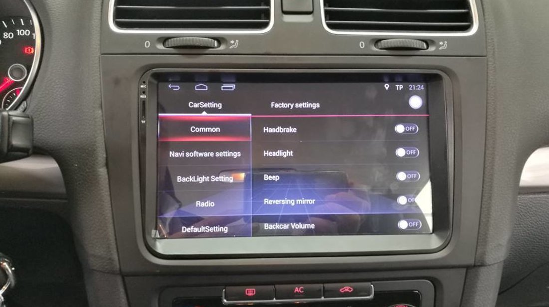 NAVIGATIE CARPAD ANDROID DEDICATA SKODA ROOMSTER EDONAV E305 ECRAN 9'' CAPACITIV 16GB INTERNET 3G