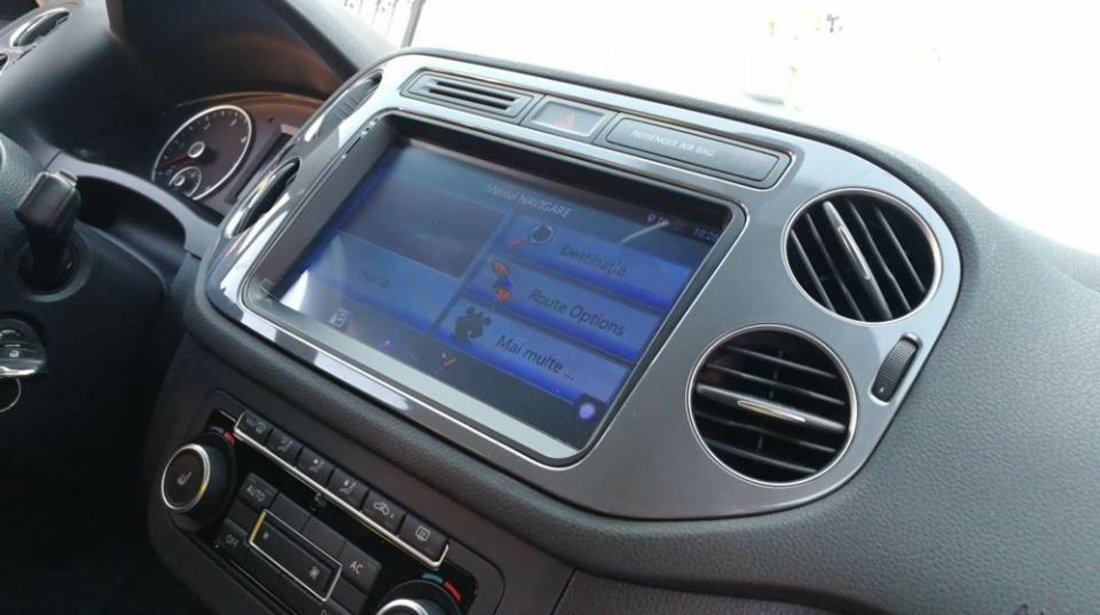 NAVIGATIE CARPAD ANDROID DEDICATA VW Scirocco EDONAV E305 ECRAN 9'' CAPACITIV 16GB INTERNET 3G