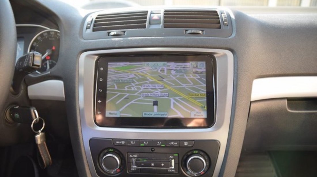 NAVIGATIE CARPAD CMP8001 ANDROID 4.4.4 DEDICATA VW SCIROCCO  2008-2015 8'' CAPACITIV 16GB WIFI WAZE