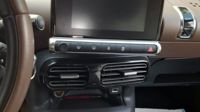 Navigatie Citroen C4 Cactus 2015