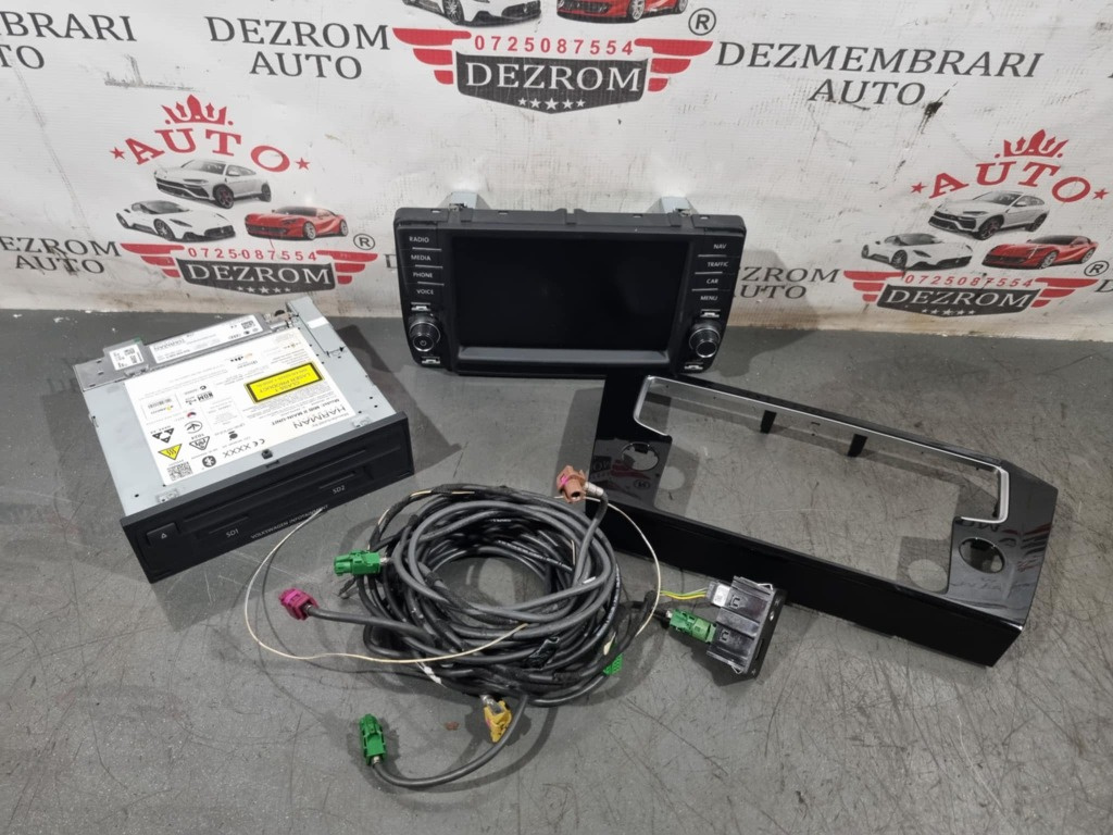 Navigatie completa HARMAN 5G0919606 / 3G0035020C VW Touran II