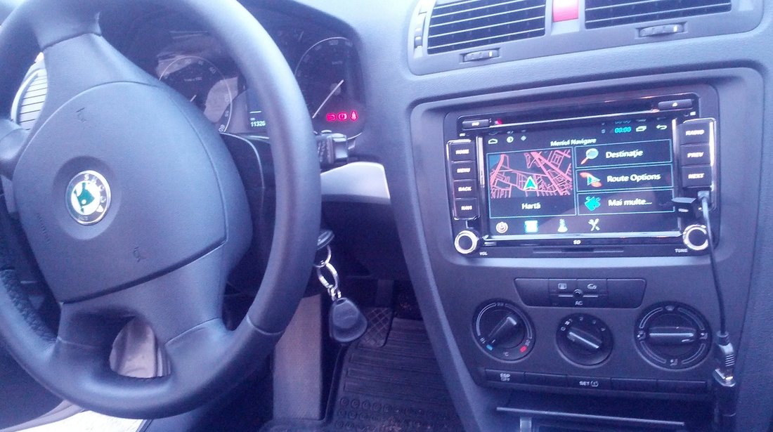 NAVIGATIE CU ANDROID DEDICATA VW Amarok EDOTEC EDT-G305 INTERNET 3G WIFI WAZE DVR DVD