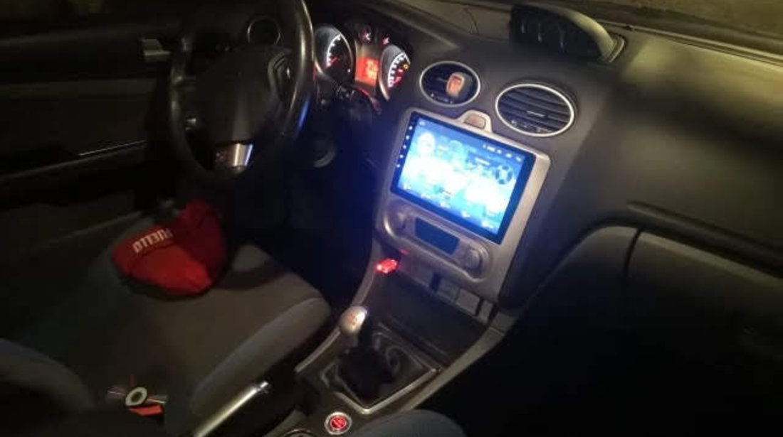 Navigatie dedicata cu Android Ford Focus Mk2