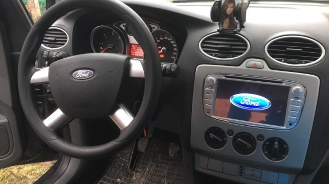 NAVIGATIE DEDICATA FORD FOCUS 2 DVD PLAYER AUTO GPS CARKIT PRELUARE AGENDA TELEFONICA