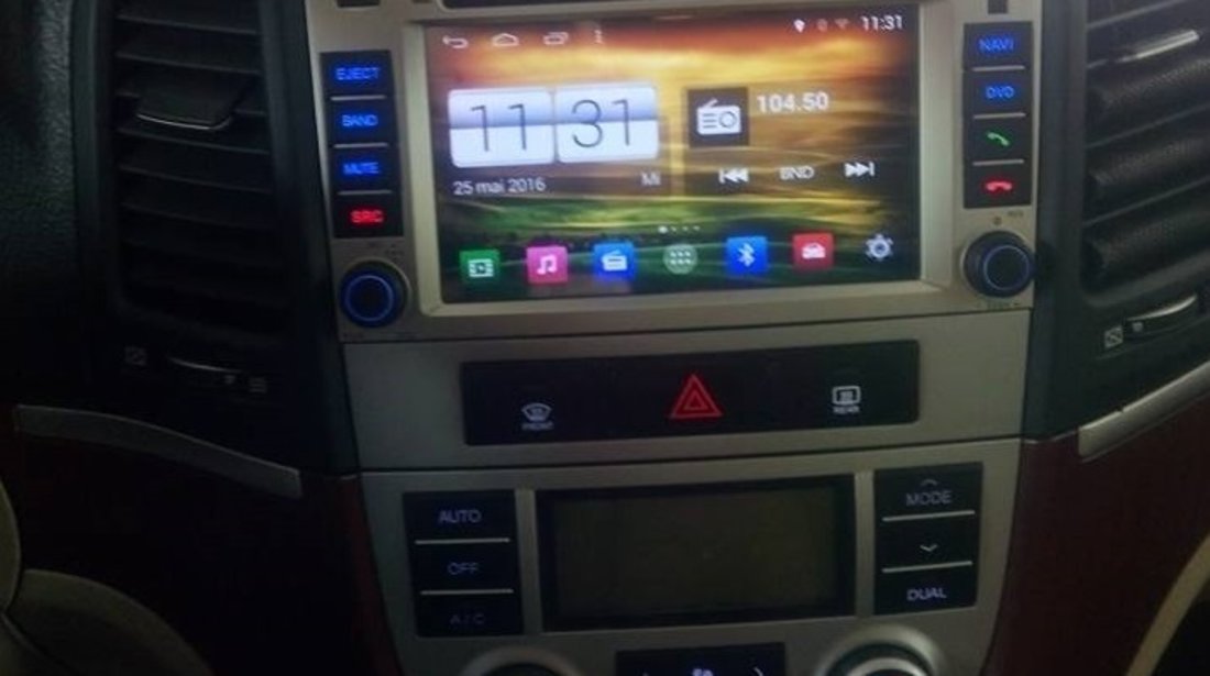 NAVIGATIE DEDICATA HYUNDAI SANTA FE MODEL WITSON W2-M008 CU ANDROID 4.4.4 PLATFORMA S160 QUADCORE 3G