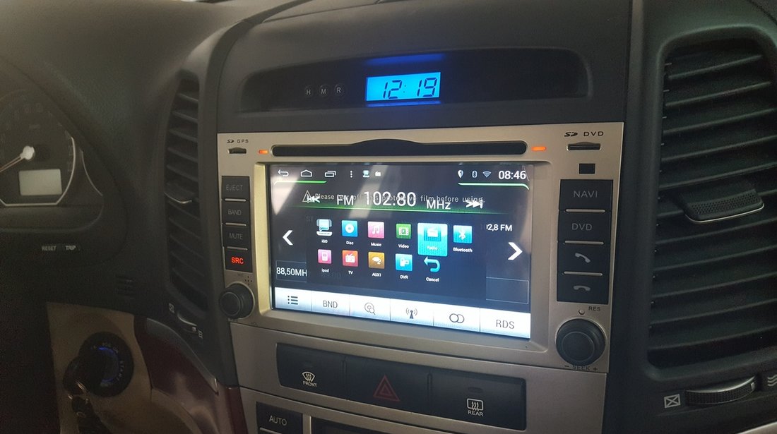 NAVIGATIE DEDICATA HYUNDAI SANTA FE MODEL WITSON W2-M008 CU ANDROID 4.4.4 PLATFORMA S160 QUADCORE 3G