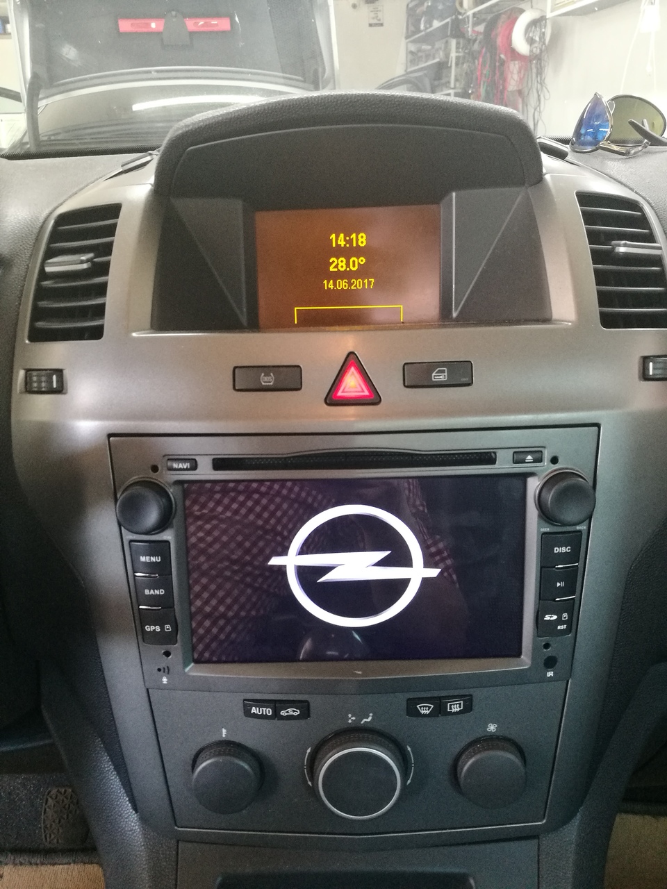 NAVIGATIE DEDICATA OPEL ASTRA ZAFIRA CORSA ANTARA VECTRA MERIVA DVD GPS