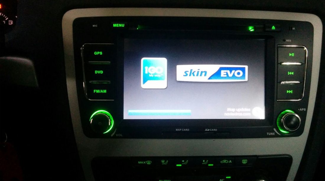 NAVIGATIE DEDICATA SKODA OCTAVIA 2 XTRONS PF710TSS MENIURI OEM DVD GPS CARKIT FARA RAMA ADAPTOARE!