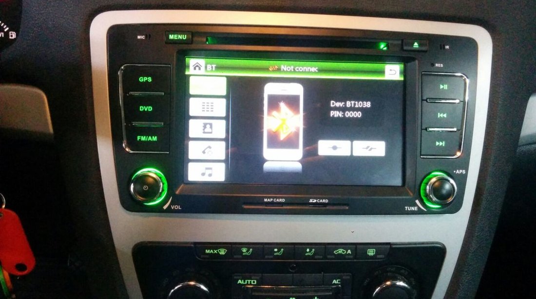 NAVIGATIE DEDICATA SKODA OCTAVIA 2 XTRONS PF710TSS MENIURI OEM DVD GPS CARKIT FARA RAMA ADAPTOARE!