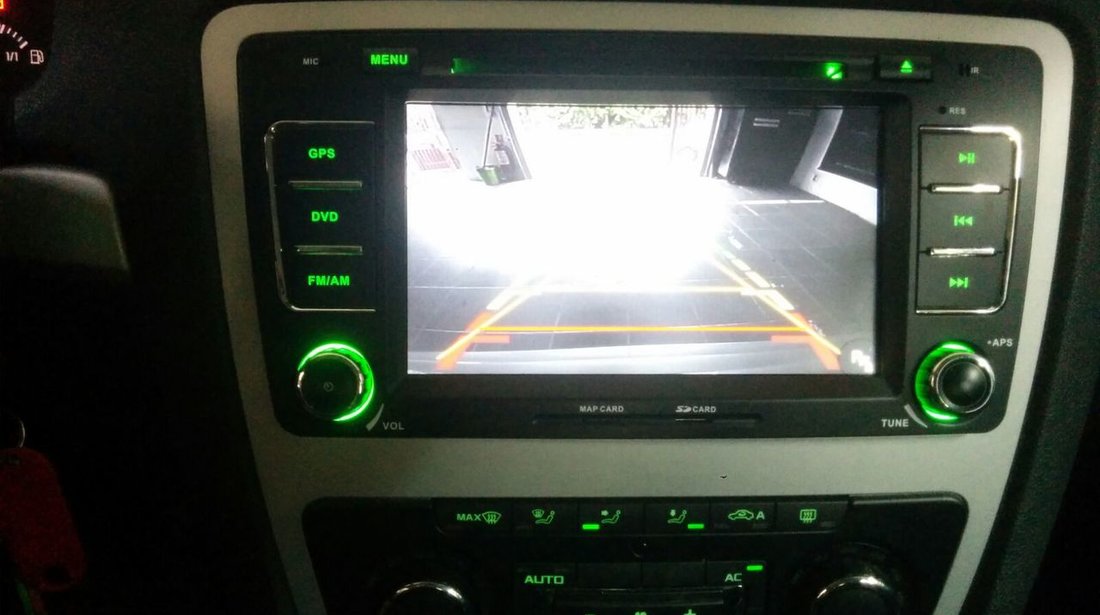 NAVIGATIE DEDICATA SKODA OCTAVIA 2 XTRONS PF710TSS MENIURI OEM DVD GPS CARKIT FARA RAMA ADAPTOARE!