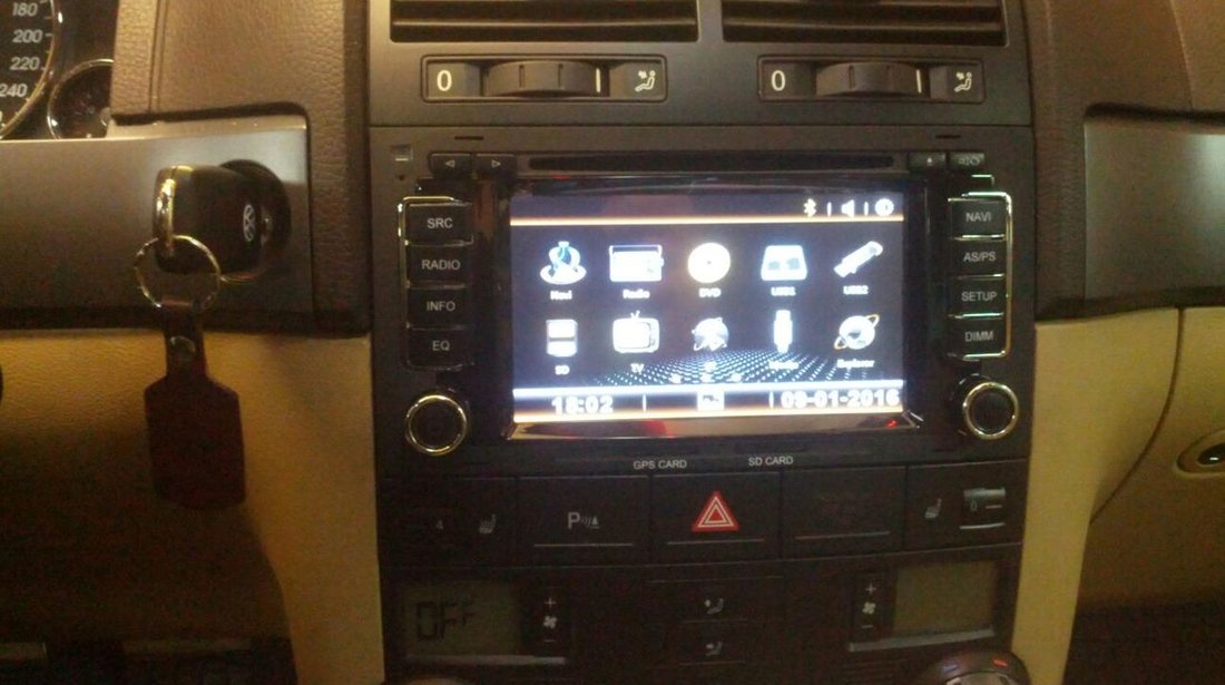 NAVIGATIE DEDICATA VW TOUAREG MULTIVAN TRANSPORTER T5 DVD GPS CARKIT TV NAVD-9200