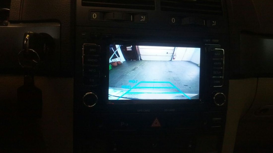 NAVIGATIE DEDICATA VW TOUAREG MULTIVAN TRANSPORTER T5 DVD GPS CARKIT TV NAVD-9200