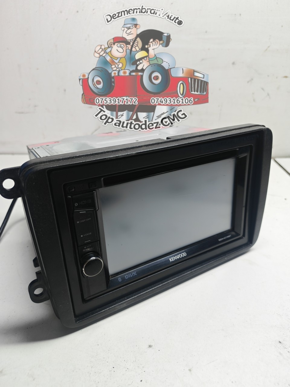 Navigatie Kenwood VW Golf 5 Jetta cu rama adaptoare