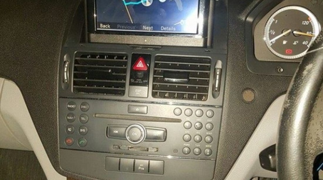 Navigatie mare completa mercedes benz c-class w204