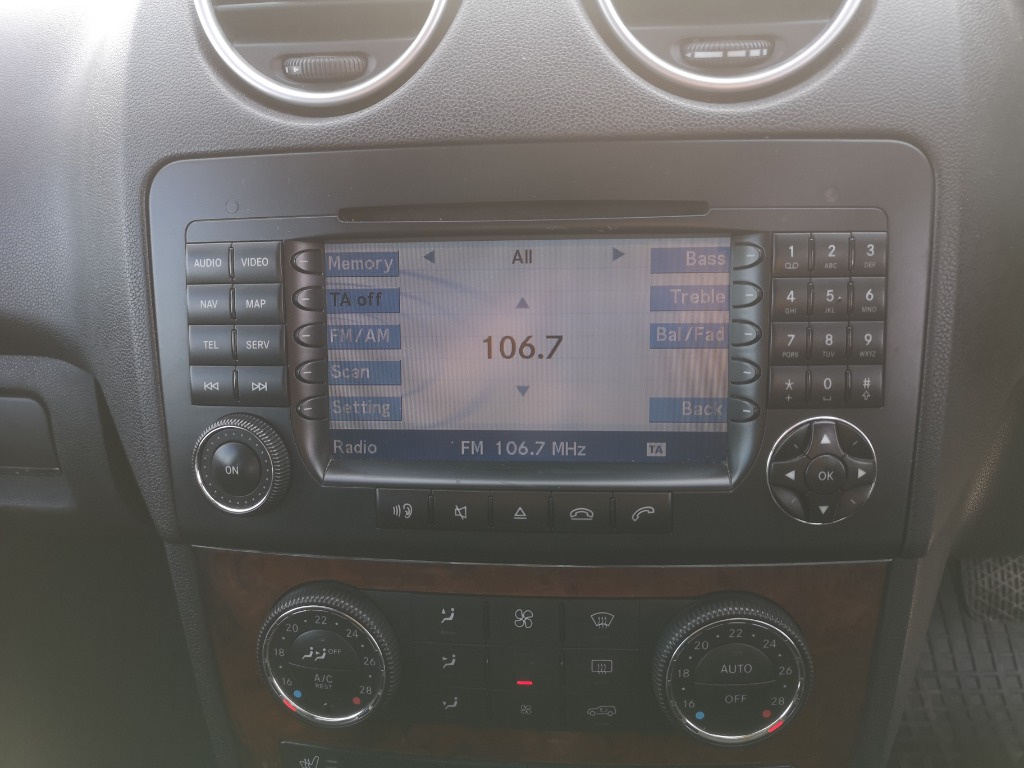Navigatie mare mercedes ML280 CDI W164