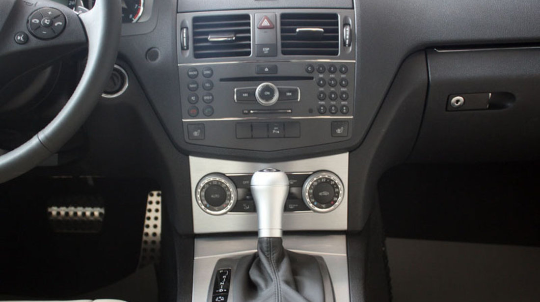 Navigatie Mercedes C class W204 (2007-2011) cu Android, platforma S160